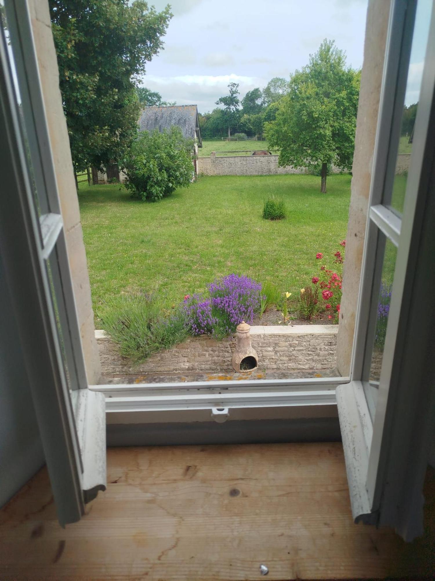 Maison De Charme Tour-en-Bessin Esterno foto