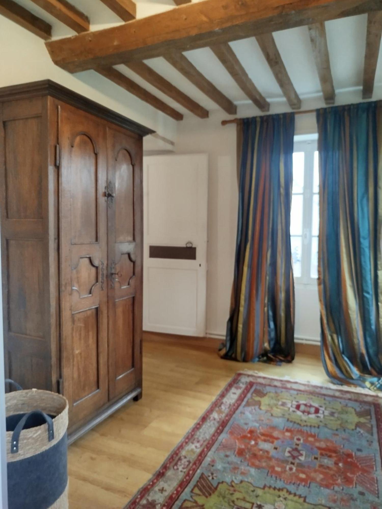 Maison De Charme Tour-en-Bessin Esterno foto